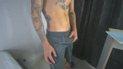 Snapshot of sem_alas chatting on February 24, 12:30 am sem_alas online show from February 24, 12:30 am