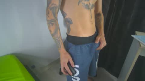 Snapshot of sem_alas chatting on February 27, 7:55 am sem_alas online show from February 27, 7:55 am