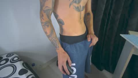 Snapshot of sem_alas chatting on March 12, 3:46 am sem_alas online show from March 12, 3:46 am