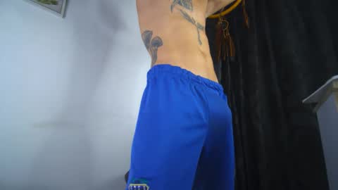 Snapshot of sem_alas chatting on September 14, 12:43 am sem_alas online show from September 14, 12:43 am