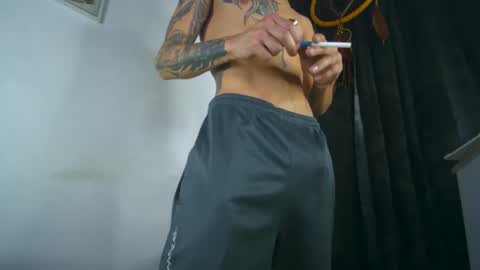 Snapshot of sem_alas chatting on September 25, 2:37 am sem_alas online show from September 25, 2:37 am