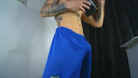 Snapshot of sem_alas chatting on October 12, 1:26 am sem_alas online show from October 12, 1:26 am