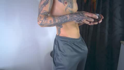 Snapshot of sem_alas chatting on March 14, 5:02 am sem_alas online show from March 14, 5:02 am