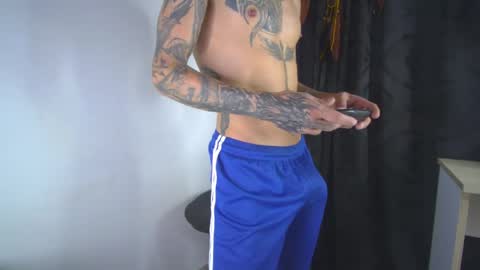 Snapshot of sem_alas chatting on April 26, 8:28 pm sem_alas online show from April 26, 8:28 pm