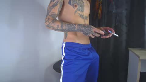 Snapshot of sem_alas chatting on May 7, 1:44 am sem_alas online show from May 7, 1:44 am