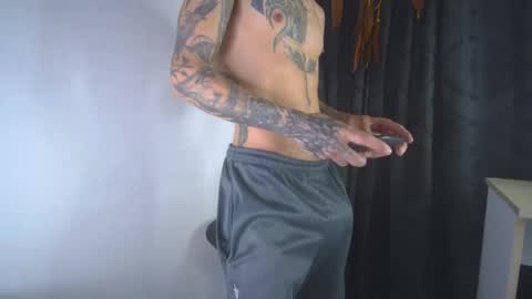 Snapshot of sem_alas chatting on May 10, 9:42 pm sem_alas online show from May 10, 9:42 pm