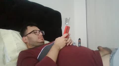 Snapshot of sementalpajero chatting on December 10, 11:00 am sementalpajero online show from December 10, 11:00 am