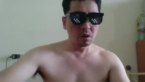 Snapshot of semi_coconut chatting on March 9, 2:39 am Coconut online show from March 9, 2:39 am