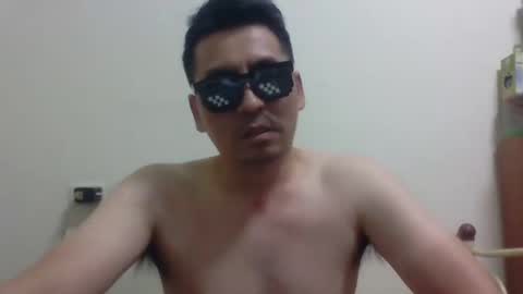 Snapshot of semi_coconut chatting on October 4, 3:54 pm Coconut online show from October 4, 3:54 pm