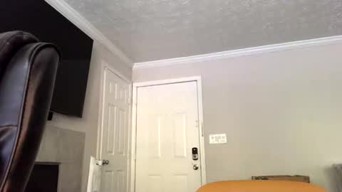 Snapshot of sencilloparati chatting on October 14, 3:46 pm sencilloparati online show from October 14, 3:46 pm