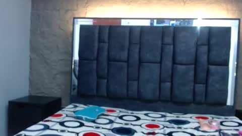 sennamars202cl online show from October 30, 3:46 pm