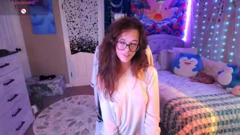 Snapshot of sennawild chatting on September 20, 9:49 pm online show from September 20, 9:49 pm