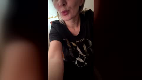 Sennya online show from February 18, 12:56 pm