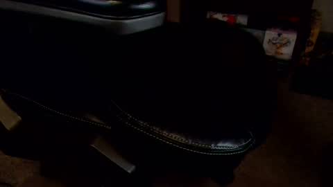 Snapshot of senorgrower chatting on September 14, 7:07 am Mr. Watch Me Grow online show from September 14, 7:07 am