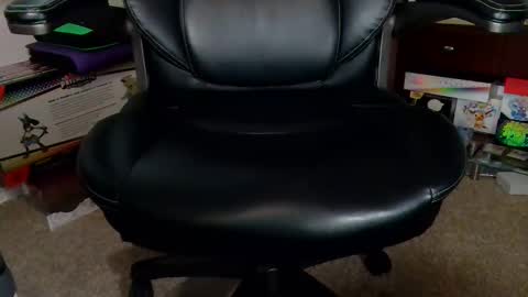 Snapshot of senorgrower chatting on November 15, 9:32 pm Mr. Watch Me Grow online show from November 15, 9:32 pm