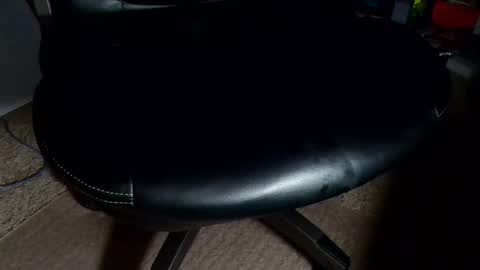 Snapshot of senorgrower chatting on January 19, 5:00 am Mr. Watch Me Grow online show from January 19, 5:00 am