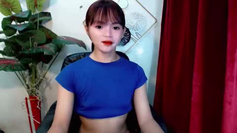 Snapshot of sensational_yeng chatting on November 22, 10:53 pm sensational_yeng online show from November 22, 10:53 pm