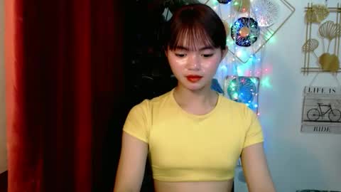 Snapshot of sensational_yeng chatting on January 17, 10:13 pm sensational_yeng online show from January 17, 10:13 pm