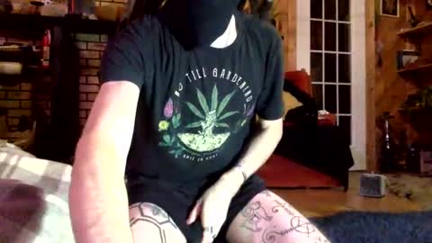 sensiswitch online show from December 22, 5:45 am