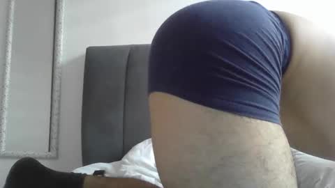 Andres M online show from April 23, 6:43 pm