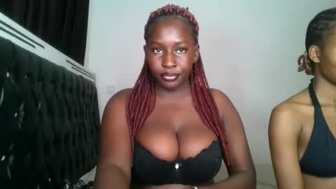 Snapshot of sensual_ria chatting on May 29, 5:55 pm sensual_ria online show from May 29, 5:55 pm