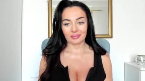 sensuallstella online show from May 13, 6:44 am