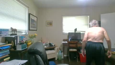 sensualsteve106 online show from July 5, 11:23 pm