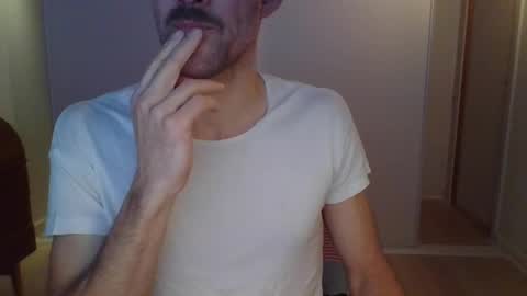 Snapshot of sensuasculine chatting on January 6, 10:46 am Matt online show from January 6, 10:46 am