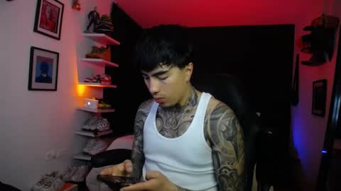 Snapshot of seong_dragon chatting on October 7, 7:27 am Seong online show from October 7, 7:27 am