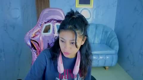 serabella_s online show from February 11, 12:54 pm
