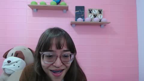 Snapshot of serafina_ chatting on January 7, 6:56 pm serafina_ online show from January 7, 6:56 pm