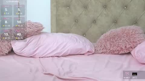 Snapshot of serafina_ chatting on March 12, 2:56 pm serafina_ online show from March 12, 2:56 pm