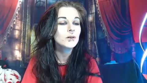 Seraphin Munster online show from December 12, 6:10 pm
