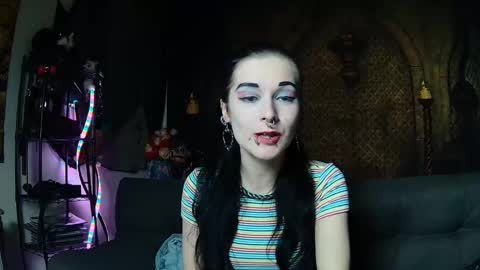 Snapshot of seraphinmunster chatting on September 27, 10:15 pm Seraphin Munster online show from September 27, 10:15 pm