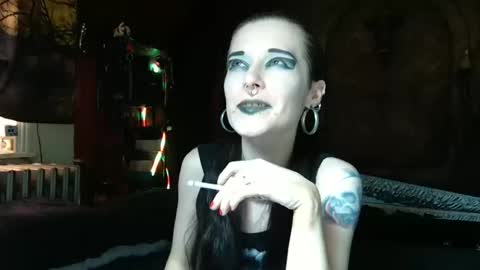 Seraphin Munster online show from May 21, 6:37 pm