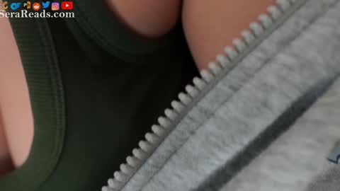 Snapshot of serareads chatting on February 6, 3:59 pm SeraReads online show from February 6, 3:59 pm