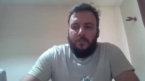 Snapshot of serbianguy8 chatting on February 10, 12:20 pm serbianguy8 online show from February 10, 12:20 pm