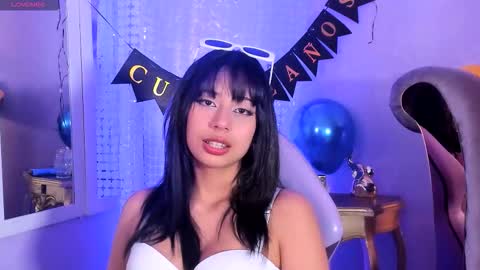 Seren  Follow me online show from February 3, 4:32 am