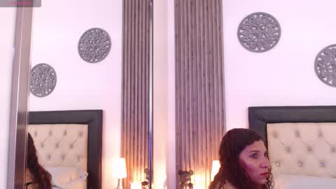 Snapshot of serena_houstonn chatting on September 9, 11:21 am Serena online show from September 9, 11:21 am