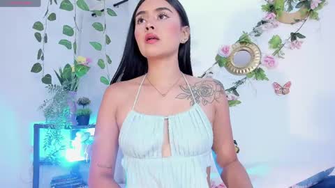 Snapshot of serena_jeyns chatting on April 26, 10:51 pm SERE online show from April 26, 10:51 pm