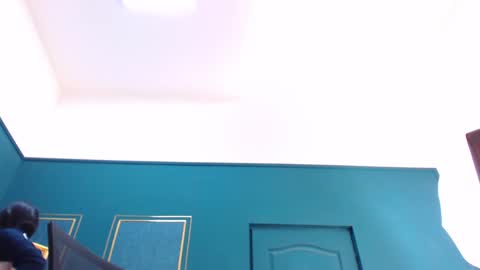 Snapshot of serena_mendez chatting on January 1, 10:43 am Serena online show from January 1, 10:43 am