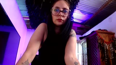 Serena Xyz online show from April 18, 7:58 pm