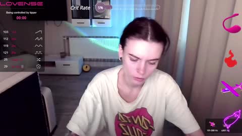 serenamilss online show from December 5, 12:22 pm