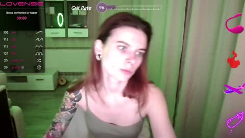 serenamilss online show from January 29, 6:28 pm