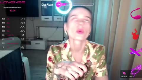 serenamilss online show from February 17, 7:21 pm