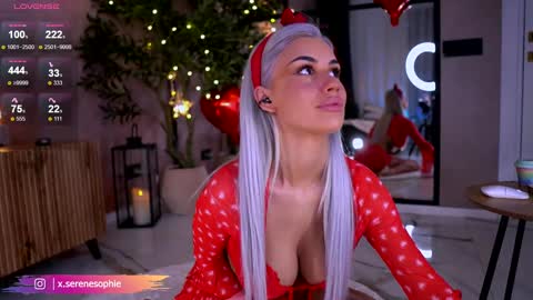 Snapshot of serene_sophiex chatting on February 14, 9:44 pm Serene Sophiex online show from February 14, 9:44 pm