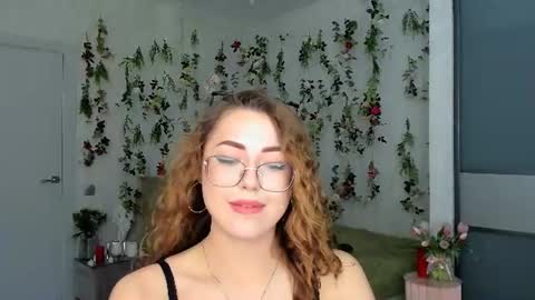 Ophelia online show from June 27, 4:12 pm