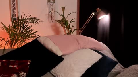 Snapshot of serenity_day chatting on January 16, 3:23 am Serenity online show from January 16, 3:23 am