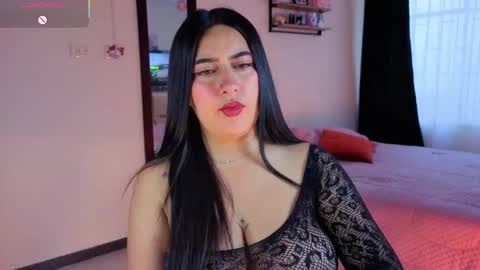 Snapshot of serenna_se chatting on April 20, 8:54 pm Serenna Cruz online show from April 20, 8:54 pm
