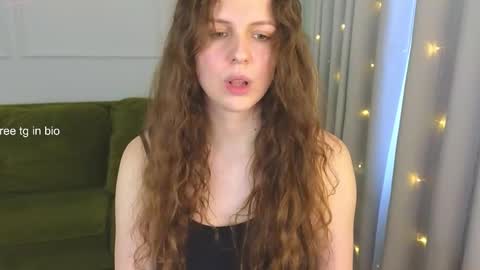 Hey Guys and Girls non-binary personalities  Im Sereta online show from March 10, 10:37 am